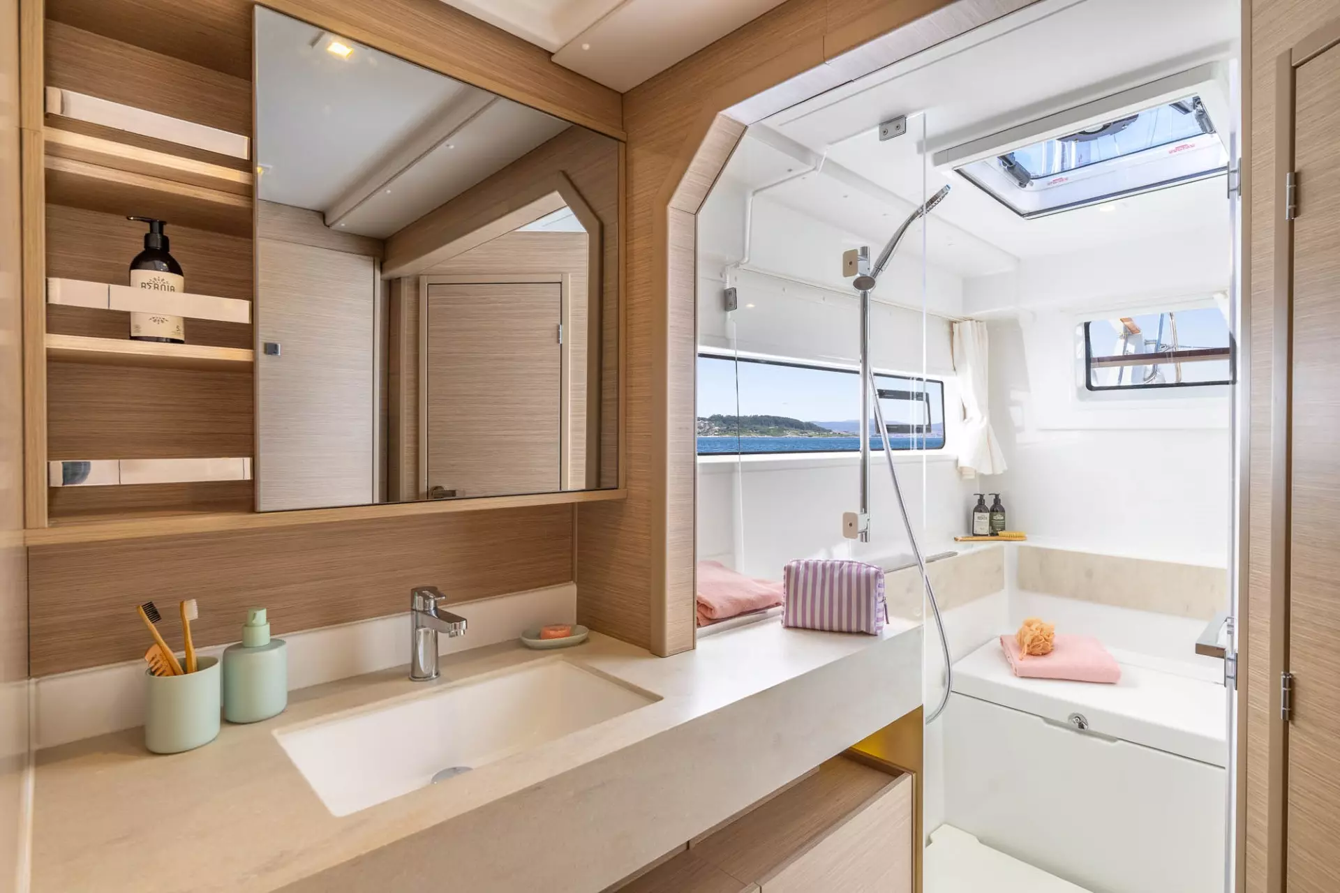 Toilet of the Catamaran Lagoon 43 Malta